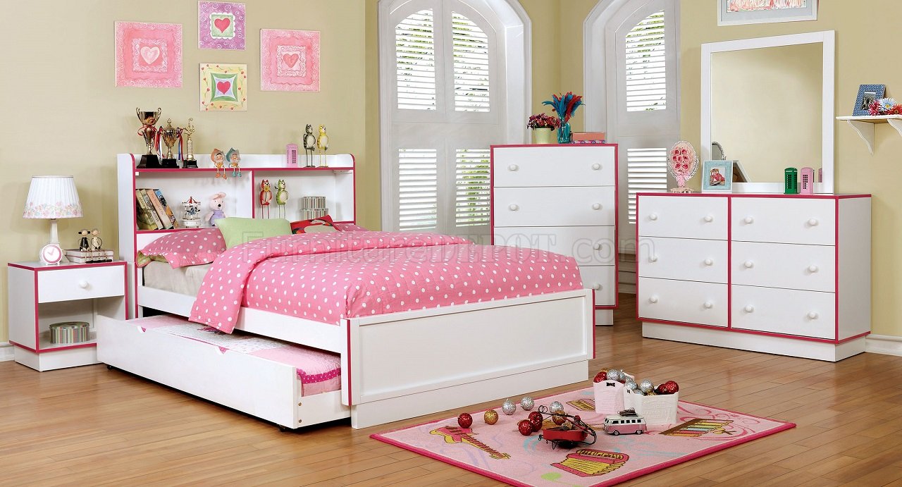 Bobbi solid deals wood bed