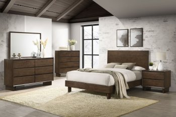 Glenwood Bedroom Set 5Pc 225011 in Warm Brown by Coaster [CRBS-225011 Glenwood]