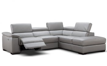 Perla Sectional Sofa in Premium Leather by J&M [JMSS-Perla]