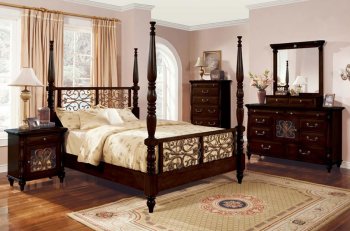 Traditional Style Bedroom with Posts [AMBS-49-4230]