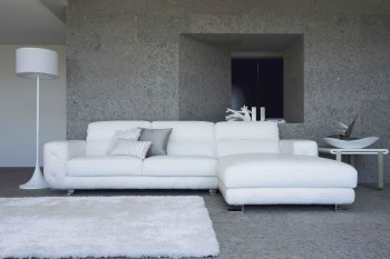 White Leather Modern Sectional Sofa w/Tufted Sides & Steel Legs [VGSS-0680 Delta]