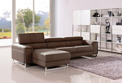 1162B Sectional Sofa in Brown Fabric by VIG